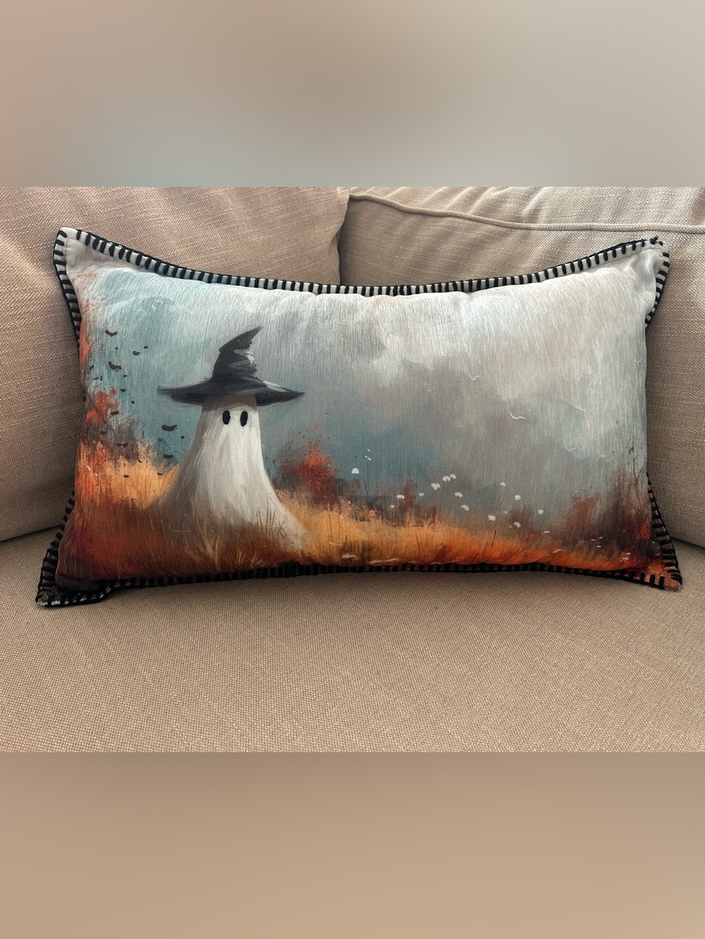 “New”Sheffield Home Ghost in Witch Hat Decorative Pillow